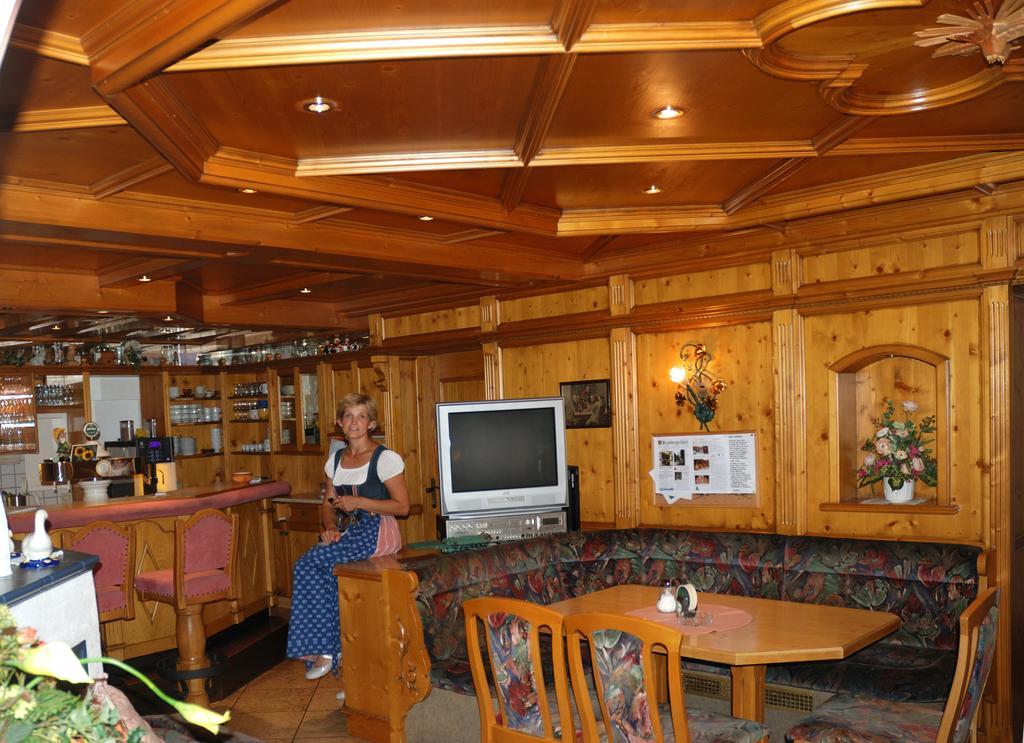 Der Klaushof Apartment Mayrhofen Ngoại thất bức ảnh